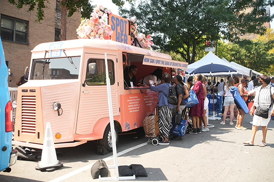 SpotHer Truck at Harlem